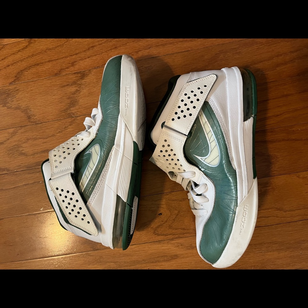 Lebron Zoom Soldier V size 10.5